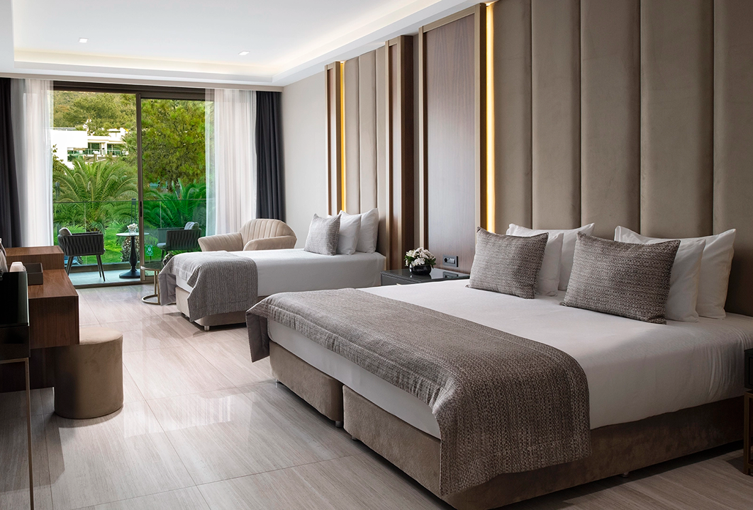 Superior Kara Manzaralı Oda